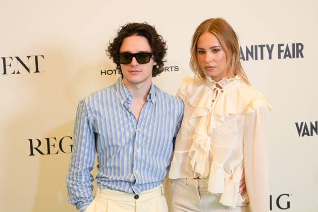 Jessica Platt and Harry Collett at the Vanity Fair photocall on the beach at the Carlton Hotel during the 79th International Film Festival in Cannes, France, May 12, 2026 Lionel Urman Bestimage Celebs attend the Vanity Fair Lunch during the 79th annual Cannes Film Festival at Carlton Beach Club on May 12, 2026 in Cannes, France Paris France  Copyright: xLIONELxURMANxx xBESTIMAGExLIONELxURMANxx xBESTIMAGEx
