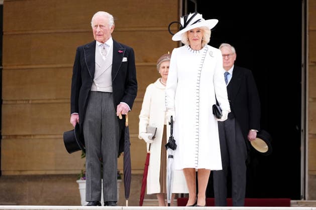Royal Garden Party at Buckingham Palace King Charles III and Queen Camilla at the garden steps before the start of a Royal Garden Party at Buckingham Palace, London, to celebrate frontline workers from across the United Kingdom and recognise the dedication and contribution of those who serve their communities through volunteering, supporting charitable causes and working for emergency services. Picture date: Tuesday May 12, 2026., Credit:Aaron Chown PA ROTA - B68 Avalon UK, London  Copyright: xAaronxChownx xPAxROTAx-xB68x xAvalonx 1098334730