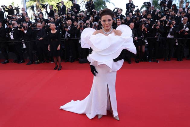 Cannes - Opening Ceremony Red Carpet Dame Joan Collins attending the Opening Ceremony red carpet ahead of the screening of The Electric Kiss (La Venus Electrique) directed by Pierre Salvadori as part of the 79th Cannes Film Festival in Cannes, France on May 12, 2026. Photo by Jerome Domine ABACAPRESS.COM Cannes France  Copyright: xDominexJerome ABACAx