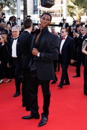 Alton Mason Montée des marches du film La vénus électrique pour la cérémonie douverture du 79ème Festival International du Film de Cannes, le 12 mai 2026 Jacovides Moreau Bestimage Red carpet for The electric kiss during the 79th Cannes International Film Festival Opening ceremony on May 12, 2026 Cannes France  Copyright: xJACOVIDES-MOREAUx xBESTIMAGExJACOVIDES-MOREAUx xBESTIMAGEx