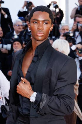 Alton Mason Montée des marches du film La vénus électrique pour la cérémonie douverture du 79ème Festival International du Film de Cannes, le 12 mai 2026 Jacovides Moreau Bestimage Red carpet for The electric kiss during the 79th Cannes International Film Festival Opening ceremony on May 12, 2026 Cannes France  Copyright: xJACOVIDES-MOREAUx xBESTIMAGExJACOVIDES-MOREAUx xBESTIMAGEx