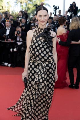 Géraldine Pailhas Montée des marches du film La vénus électrique pour la cérémonie douverture du 79ème Festival International du Film de Cannes, le 12 mai 2026 Olivier Borde Bestimage Red carpet for The electric kiss during the 79th Cannes International Film Festival Opening ceremony on May 12, 2026 Cannes France  Copyright: xOLIVIERxBORDEx xBESTIMAGExOLIVIERxBORDEx xBESTIMAGEx