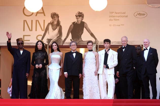 Isaach De Bankole, Chloe Zhao, Demi Moore, Park Chan wook, Laura Wandel, Diego Cespedes, Stellan Skarsgard and Paul Laverty at the Opening Ceremony with the premiere of the feature film La VÃ nus Electrique The Electric Kiss at the Festival de Cannes 2026 79 Cannes International Film Festival at the Palais des Festivals Cannes, 12 05 2026 Foto:xD.xBedrosianx xFuturexImagex opening_6506