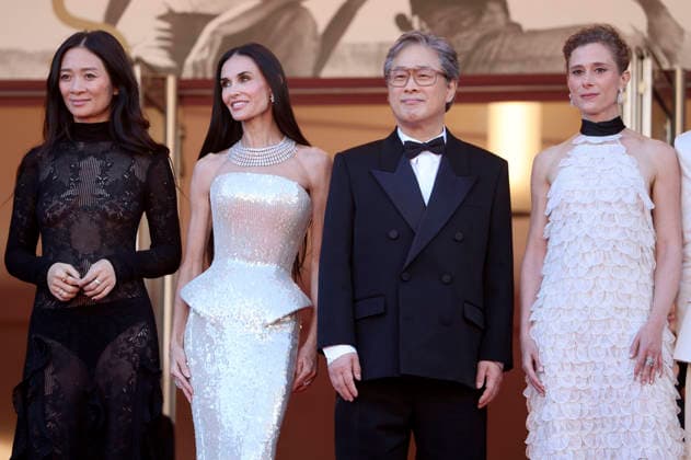 Chloe Zhao, Demi Moore, Park Chan Wook and Laura Wandel at the Opening Ceremony with the premiere of the feature film La VÃ nus Electrique The Electric Kiss at the Festival de Cannes 2026 79 Cannes International Film Festival at the Palais des Festivals Cannes, 12 05 2026 Foto:xD.xBedrosianx xFuturexImagex opening_6508