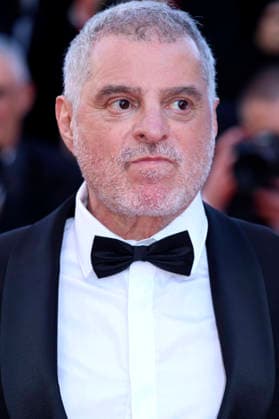 Pierre Salvadori at the Opening Ceremony with the premiere of the feature film La Vônus Electrique The Electric Kiss at the Festival de Cannes 2026 79 Cannes International Film Festival at the Palais des Festivals Cannes, 12 05 2026 Foto:xD.xBedrosianx xFuturexImagex opening_6512