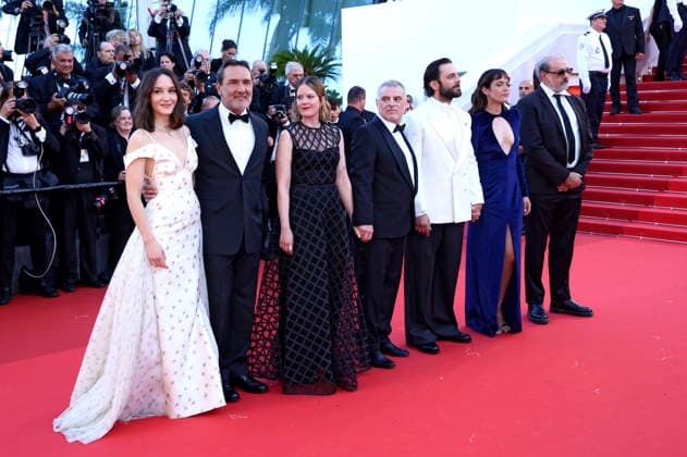 Anais Demoustier, Gilles Lellouche, Madeleine Baudot, Pierre Salvadori, Pio Marmai, Vimala Pons and Gustave de Kervern at the Opening Ceremony with the premiere of the feature film La VÃ nus Electrique The Electric Kiss at the Festival de Cannes 2026 79 Cannes International Film Festival at the Palais des Festivals Cannes, 12 05 2026 Foto:xD.xBedrosianx xFuturexImagex opening_6518