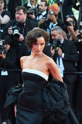 IPA84606345 - Cannes, 79th Cannes Film Festival 2026, red carpet di apertura Nella foto: Maura Higgins  Copyright: xManuelexMangiarottix xPoolxPhotoxEventsx07x 84606345