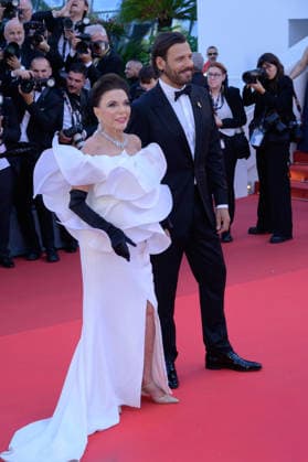 Electric Kiss Premiere at 79th Festival de Cannes - Cannes, France CANNES, FRANCE. May 12, 2026: Joan Collins & Laurent Lafitte at the Grand Opening and premiere for The Electric Kiss at the 79th Festival de Cannes. Picture: Paul Smith Featureflash Cannes France  Copyright: xPaulxSmithx xFeatureflashx