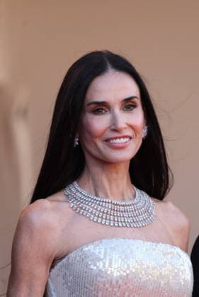 Demi Moore Montée des marches du film La vénus électrique pour la cérémonie douverture du 79ème Festival International du Film de Cannes, le 12 mai 2026 Jacovides Moreau Bestimage Red carpet for The electric kiss during the 79th Cannes International Film Festival Opening ceremony on May 12, 2026 Cannes France  Copyright: xJACOVIDES-MOREAUx xBESTIMAGExJACOVIDES-MOREAUx xBESTIMAGEx