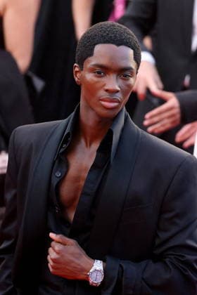 Alton Mason Montée des marches du film La vénus électrique pour la cérémonie douverture du 79ème Festival International du Film de Cannes, le 12 mai 2026 Jacovides Moreau Bestimage Red carpet for The electric kiss during the 79th Cannes International Film Festival Opening ceremony on May 12, 2026 Cannes France  Copyright: xJACOVIDES-MOREAUx xBESTIMAGExJACOVIDES-MOREAUx xBESTIMAGEx