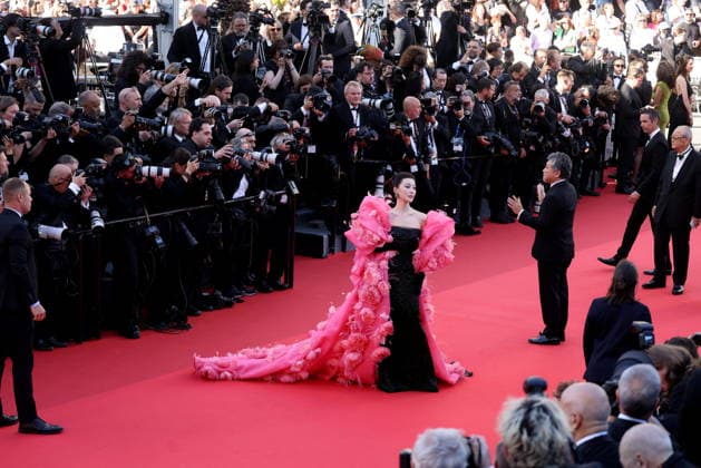 Chang Sisi Montée des marches du film La vénus électrique pour la cérémonie douverture du 79ème Festival International du Film de Cannes, le 12 mai 2026 Jacovides Moreau Bestimage Red carpet for The electric kiss during the 79th Cannes International Film Festival Opening ceremony on May 12, 2026 Cannes France  Copyright: xJACOVIDES-MOREAUx xBESTIMAGExJACOVIDES-MOREAUx xBESTIMAGEx