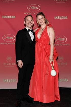 Elijah Wood et sa femme Mette Marie Kongsved Photocall of the dinner of the 79th Cannes International Film Festival Opening ceremony on May 12, 2026 Borde Jacovides Moreau Bestimage Photocall of the dinner of the 79th Cannes International Film Festival Opening ceremony on May 12, 2026 Cannes France  Copyright: xJACOVIDES-BORDE-MOREAUx xBESTIMAGExJACOVIDES-BORDE-MOREAUx xBESTIMAGEx