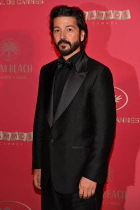 Cannes Opening Dinner JR Diego Luna attending the Opening Dinner of the 79th Cannes Film Festival in Cannes, France on May 12, 2026. Photo by Julien Reynaud APS-Medias ABACAPRESS.COM Cannes France  Copyright: xReynaudxJulien APS-Medias ABACAx
