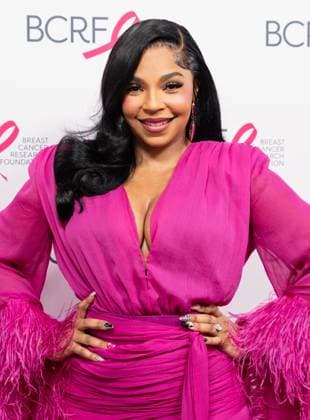 May 12, 2026, Bronx, New York, USA: New York, NY, USA on May 12, 2026: Ashanti attends BCRF s Hot Pink Party at Glasshouse. Bronx USA - ZUMAr339 20260512_znp_r339_062 Copyright: xLevxRadinx