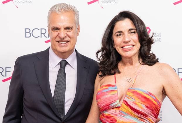 May 12, 2026, Bronx, New York, USA: New York, NY, USA on May 12, 2026: Eric Ripert and Sandra Ripert attend BCRF s Hot Pink Party at Glasshouse. Bronx USA - ZUMAr339 20260512_znp_r339_045 Copyright: xLevxRadinx