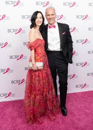 May 12, 2026, Bronx, New York, USA: New York, NY, USA on May 12, 2026: Angela Le (L) attends BCRF s Hot Pink Party at Glasshouse. Bronx USA - ZUMAr339 20260512_znp_r339_027 Copyright: xLevxRadinx