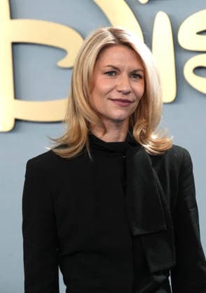 May 12, 2026, New York, Ny, USA: CLAIRE DANES attends the Disney Upfront 2026 Red Carpet Talent.The Javits Center, NYC.May 12, 2026. . Disney Upfront 2026 Red Carpet Talent.The Javits Center, NYC.May 12, 2026. . Disney Upfront 2026 Red Carpet Talent.The Javits Center, NYC.May 12, 2026. New York USA - ZUMAms4_ 20260512_faf_ms4_029 Copyright: xSoniaxMoskowitzxGordonx