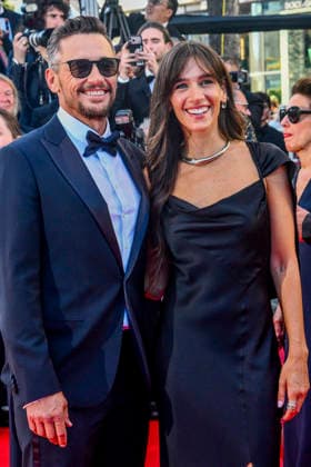 79ème Festival International du Film de Cannes Montée des marches douverture 79th Cannes International Film Festival Opening Ceremony And La Vénus Electrique The Electric Venus Premiere red carpet James Franco, Izabel Pakzad Thomas Bohlen Starface 2026 05 12 455854 2026 05 12 Cannes France  Copyright: xThomasxBohlenx STAR_455854_052