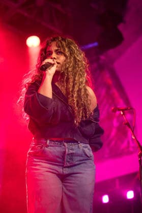 Bella Kay at the O2 Academy Islington in London, UK, 12 May 2026 Bella Kay at the O2 Academy Islington in London, UK, 12 May 2026, Credit:Ewelina Stachurska Show Me You Ewelina Stachurska Avalon UK, London, O2 Academy Islington  Copyright: xEwelinaxStachurskaxShowxMexYoux xEwelinaxStachurskax xAvalonx 1098416482