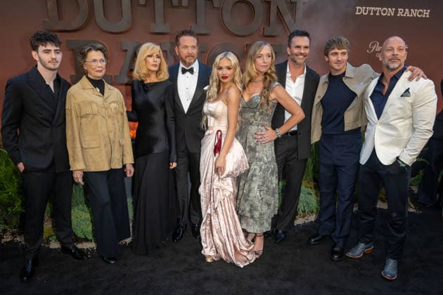 Paramount+ s Dutton Ranch New York Premiere, New York, USA - 12 May 2026 (L-R) Finn Little, Annette Bening, Kelly Reilly, Cole Hauser, Natalie Alyn Lind, Christina Alexandra Voros, Juan Pablo Raba, Hart Denton and Berto Colón attend Paramount+ s Dutton Ranch New York Premiere at AMC Lincoln Square 13 on May 12, 2026 in New York City. New York United States Copyright: xRonxAdarx xSOPAxImagesx _radar_dutton_20260512_01178