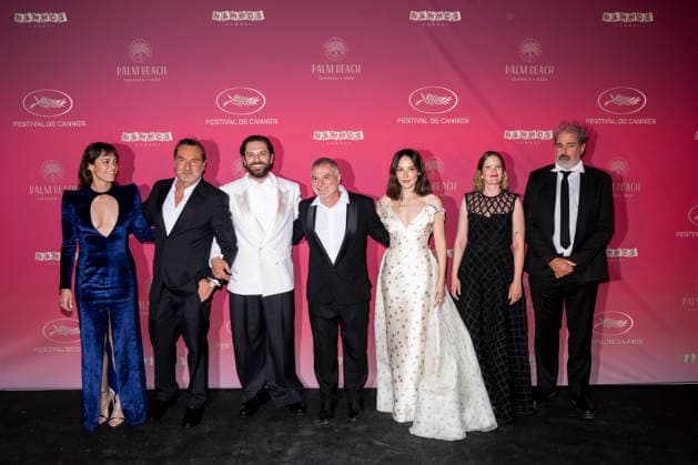 79th Cannes Film Festival Photocall Opening Dinner Palm Beach - Cannes, France Vimala Pons;Gilles Lellouche;Pio Marmai;Pierre Salvadori;Anais Demoustier;Madeleine Baudot;Gustave Kervern 79th Cannes Film Festival Photocall Opening Dinner Palm Beach - Cannes, France 12th May 2026 SGPItalia id 134688_009 *Not Exclusive  Copyright: xSGPx