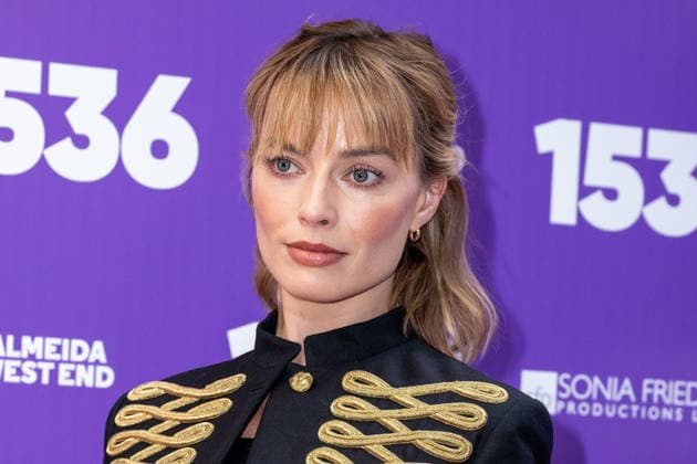 Margot Robbie attends 1536™ Opening Night at The Ambassadors Theatre in London, England. UK. Tuesday 12th May 2026. Copyright: xJamesxWarrenx ae7cg315