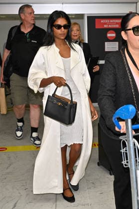 Cannes - Simone Ashley At Nice Airport Simone Ashley is seen at Nice airport ahead of the 79th Cannes Film Festival in Nice, France on May 13, 2026. Photo by Julien Reynaud APS-Medias ABACAPRESS.COM Nice Provence-Alpes-Cote d Azur France  Copyright: xReynaudxJulien APS-Medias ABACAx