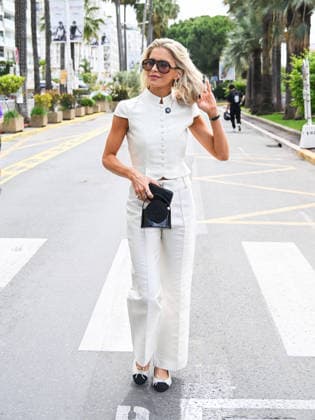 IPA84626880 - Cannes, 79th Cannes Film Festival 2026, giorno 1 - passeggi Vip sulla Croisette - Nella foto: Caro Daur  Copyright: xManuelexMangiarottix xPoolxPhotoxEventsx07x 84626880