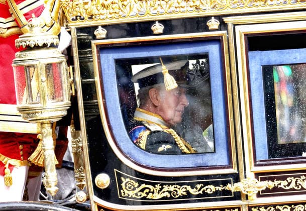 King Charles III is taken to the Palace of Westminster, for The State Opening of Parliament, where he will deliver The King s Speech in the House of Lords. The speech has been written by the government and approved by the cabinet who are in the midst of a possible leadership battle after some Labour MP™s have called for Prime Minister Sir Keir Starmer to step down as leader. State Opening of Parliament, Westminster, London, on 13th May, 2026  .