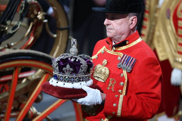 State Opening of Parliament - ROTA - Victoria Tower Position State Opening of Parliament - ROTA - Victoria Tower Position The Imperial State Crown arrives, followed by HRH King Charles III, at the Palace of Westminster, Credit:Geoff Pugh for the Telegraph PA ROTA - B68 Avalon UK, London, Westminster  Copyright: xGeoffxPughxforxthexTelegraphx xPAxROTAx-xB68x xAvalonx 1098537224