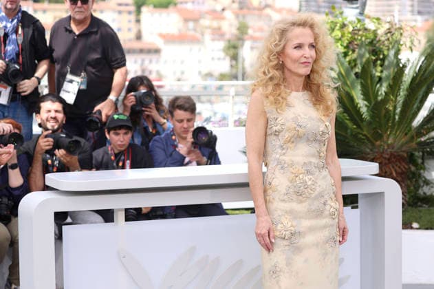 Gillian Anderson at the photocall for the feature film Teenage Sex and Death at Camp Miasma at the Festival de Cannes 2026 79 Cannes International Film Festival at the Palais des Festivals Cannes, 13 05 2026 Foto:xD.xBedrosianx xFuturexImagex teenage_6526