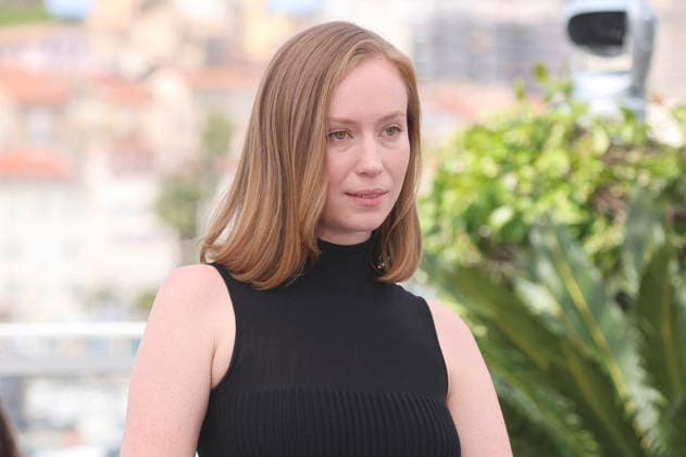Hannah Einbinder at the photocall for the feature film Teenage Sex and Death at Camp Miasma at the Festival de Cannes 2026 79 Cannes International Film Festival at the Palais des Festivals Cannes, 13 05 2026 Foto:xD.xBedrosianx xFuturexImagex teenage_6552