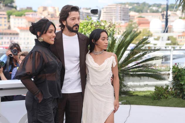 Adriana Paz, Diego Luna and Anna Diaz at the photocall for the feature film Ceniza en la Boca Ashes at the Festival de Cannes 2026 79 Cannes International Film Festival at the Palais des Festivals Cannes, 13 05 2026 Foto:xD.xBedrosianx xFuturexImagex ashes_6505