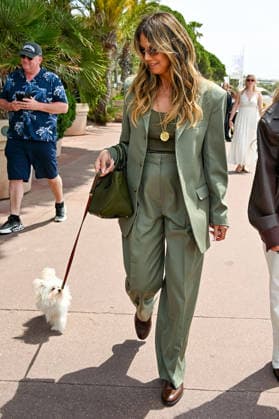 Heidi Kkum walks her dog on the Croisette during the 79th Cannes International Film Festival, France, on May 13, 2026 Gedeon Taieb Bestimage Heidi Klum walks her dog on the Croisette during the 79th Cannes International Film Festival, France, on May 13, 2026 Cannes France  Copyright: xGedeonxTaiebx xBestimagexGedeonxTaiebx xBestimagex