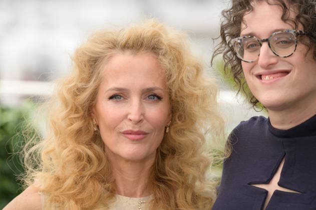 Teenage Sex and Death at Camp Miasma Photocall at 79th Festival de Cannes - Cannes, France CANNES, FRANCE. May 13, 2026: Gillian Anderson & Jane Schoenbrun at the photocall for Teenage Sex and Death at Camp Miasma at the 79th Festival de Cannes. Picture: Paul Smith Featureflash Cannes France  Copyright: xPaulxSmithx xFeatureflashx