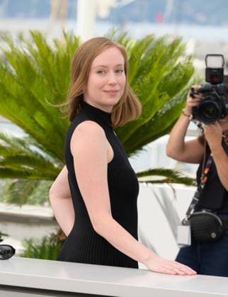 Teenage Sex and Death at Camp Miasma Photocall at 79th Festival de Cannes - Cannes, France CANNES, FRANCE. May 13, 2026: Hannah Einbinder at the photocall for Teenage Sex and Death at Camp Miasma at the 79th Festival de Cannes. Picture: Paul Smith Featureflash Cannes France  Copyright: xPaulxSmithx xFeatureflashx