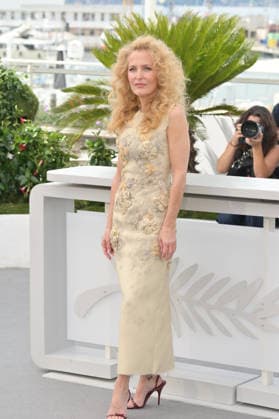 Teenage Sex and Death at Camp Miasma Photocall in Cannes CANNES, FRANCE. May 13, 2026: Gillian Anderson at the photocall for Teenage Sex and Death at Camp Miasma at the 79th Festival de Cannes. CAP GOL GOL Cannes Provence-Alpes-Côte d Azur France Copyright: xRickxGold CapitalxPicturesx