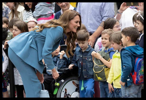 . 13 05 2026. Reggio Emilia, Italy. Kate Middleton. the Princess of Wales , on a walkabout outside the town hall in Reggio Emilia on day one of her visit to Italy.  xStephenxLockx xi-Imagesx IIM-26766-0049