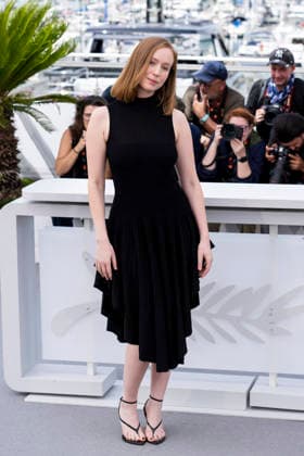 79th Cannes Film Festival Photocall of the movie -Teenage sex and death at camp Miasma Palais des Festivals - Cannes, France Hannah Einbinder 79th Cannes Film Festival Photocall of the movie -Teenage sex and death at camp Miasma Palais des Festivals - Cannes, France 13th May 2026 SGPItalia id 134688_011 *Not Exclusive  Copyright: xALFONSOxCATALANO SGPITALIAx