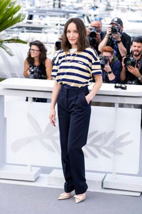 79th Cannes Film Festival Photocall of the movie -A venus electrique- Palais des Festivals - Cannes, France Anais Demoustier 79th Cannes Film Festival Photocall of the movie -A venus electrique- Palais des Festivals - Cannes, France 13th May 2026 SGPItalia id 134688_010 *Not Exclusive  Copyright: xALFONSOxCATALANO SGPITALIAx