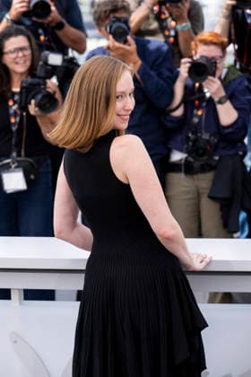 79th Cannes Film Festival Photocall of the movie -Teenage sex and death at camp Miasma Palais des Festivals - Cannes, France Hannah Einbinder 79th Cannes Film Festival Photocall of the movie -Teenage sex and death at camp Miasma Palais des Festivals - Cannes, France 13th May 2026 SGPItalia id 134688_011 *Not Exclusive  Copyright: xALFONSOxCATALANO SGPITALIAx