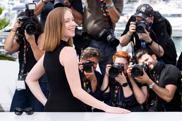 79th Cannes Film Festival Photocall of the movie -Teenage sex and death at camp Miasma Palais des Festivals - Cannes, France Hannah Einbinder 79th Cannes Film Festival Photocall of the movie -Teenage sex and death at camp Miasma Palais des Festivals - Cannes, France 13th May 2026 SGPItalia id 134688_011 *Not Exclusive  Copyright: xALFONSOxCATALANO SGPITALIAx