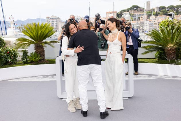 Michelle Rodriguez, Vin Diesel et Jordana Brewster au photocall du film Fast and Furious lors du 79ème Festival International du Film de Cannes, France, le 13 mai 2026 Jacovides Moreau Bestimage The Fast And The Furious 25th Anniversary photocall at the 79th annual Cannes Film Festival at Palais des Festivals on May 13, 2026 in Cannes, France Cannes France  Copyright: xJACOVIDES-MOREAUx xBESTIMAGExJACOVIDES-MOREAUx xBESTIMAGEx