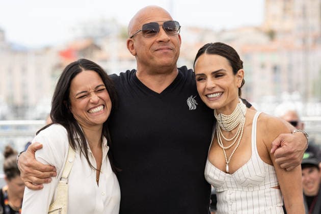 Michelle Rodriguez, Vin Diesel et Jordana Brewster au photocall du film Fast and Furious lors du 79ème Festival International du Film de Cannes, France, le 13 mai 2026 Jacovides Moreau Bestimage The Fast And The Furious 25th Anniversary photocall at the 79th annual Cannes Film Festival at Palais des Festivals on May 13, 2026 in Cannes, France Cannes France  Copyright: xJACOVIDES-MOREAUx xBESTIMAGExJACOVIDES-MOREAUx xBESTIMAGEx