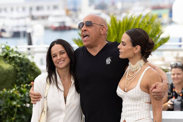 The Fast and the Furious photocall in Cannes CANNES, FRANCE - MAY 13: Michelle Rodriguez, Vin Diesel and Jordana Brewster hug during The Fast And The Furious photocall at the 79th annual Cannes Film Festival at Palais des Festivals on May 13, 2026 in Cannes, France. CAP KA Kristina Afanasyeva Cannes Alpes-Maritimes France Copyright: xKristinaxAfanasyeva CapitalxPicturesx