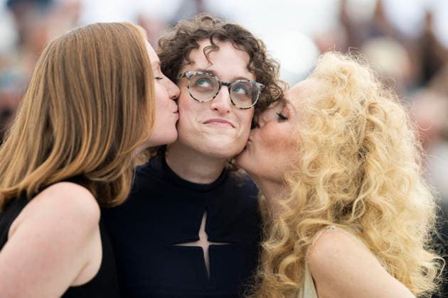 Cannes Teenage Sex And Death At Camp Miasma Photocall EB Gillian Anderson Director Jane Schoenbrun Hannah Einbinder During the Teenage Sex and Death at Camp Miasma photocall during the 79th Cannes Film Festival in Cannes, France on May 13, 2026. Photo by Eliot Blondet ABACAPRESS.COM Cannes France France  Copyright: xBlondetxEliot ABACAx