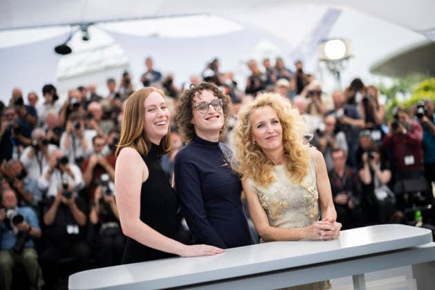 Cannes Teenage Sex And Death At Camp Miasma Photocall EB Gillian Anderson Director Jane Schoenbrun Hannah Einbinder During the Teenage Sex and Death at Camp Miasma photocall during the 79th Cannes Film Festival in Cannes, France on May 13, 2026. Photo by Eliot Blondet ABACAPRESS.COM Cannes France France  Copyright: xBlondetxEliot ABACAx