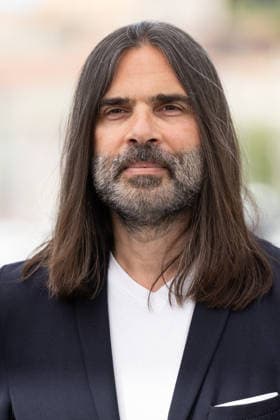 Khaled Mouzanar au Photocall du jury Un Certain Regard lors du 79ème Festival International du Film de Cannes, le 13 mai 2026 Jacovides Moreau Bestimage Photocall for Un Certain Regard s Jury at the 79th Cannes International Film Festival, on May 13th, 2026 Cannes France  Copyright: xJACOVIDES-MOREAUx xBESTIMAGExJACOVIDES-MOREAUx xBESTIMAGEx