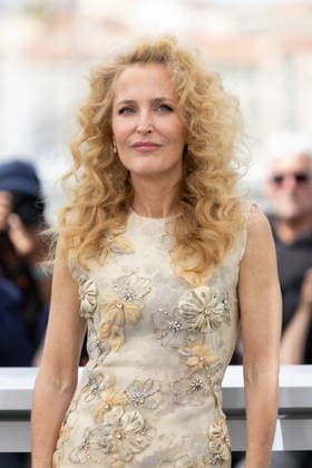 Gillian Anderson at the Teenage Sex and Death at Camp Miasma photocall at the 79th International Film Festival in Cannes, France, May 13, 2026 Jacovides Moreau Bestimage Teenage Sex and Death at Camp Miasma photocall at the 79th annual Cannes Film Festival at Palais des Festivals on May 13, 2026 in Cannes, France Cannes France  Copyright: xJACOVIDES-MOREAUx xBESTIMAGExJACOVIDES-MOREAUx xBESTIMAGEx