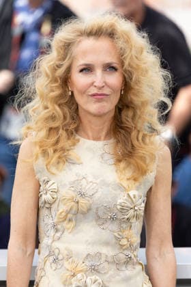 Gillian Anderson at the Teenage Sex and Death at Camp Miasma photocall at the 79th International Film Festival in Cannes, France, May 13, 2026 Jacovides Moreau Bestimage Teenage Sex and Death at Camp Miasma photocall at the 79th annual Cannes Film Festival at Palais des Festivals on May 13, 2026 in Cannes, France Cannes France  Copyright: xJACOVIDES-MOREAUx xBESTIMAGExJACOVIDES-MOREAUx xBESTIMAGEx